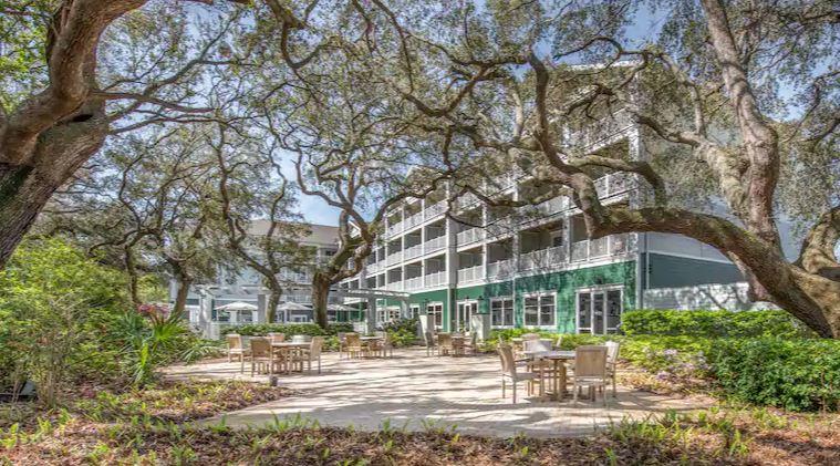 Hotel Hampton & 3*